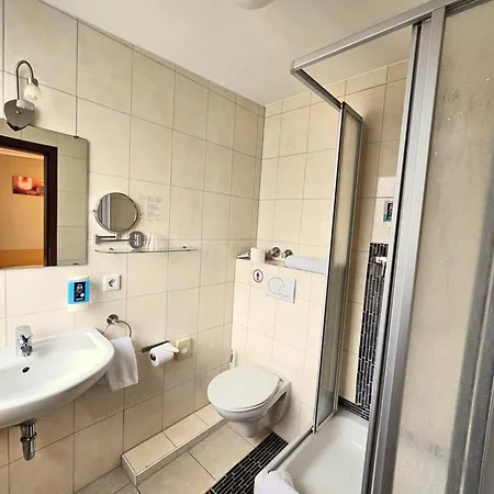 Atomis Hotel Dusseldorf
