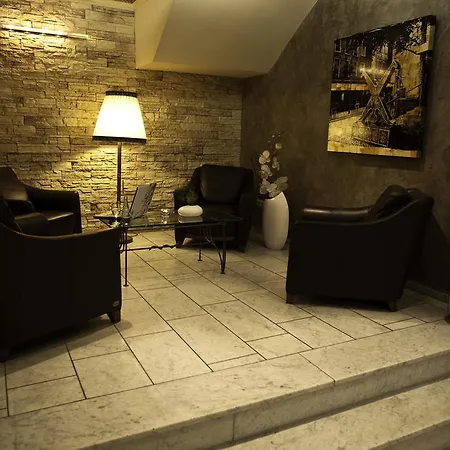 Hotel Atomis Dusseldorf