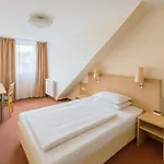 Petersburg Superior Hotel Düsseldorf