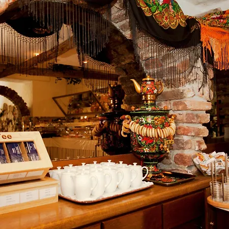 Hotel Petersburg Superior 3*