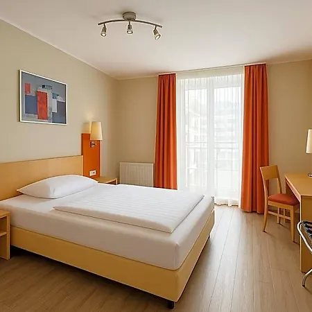 Hotel Petersburg Superior 3*