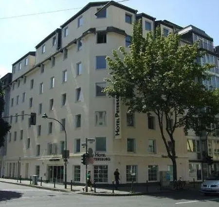 Szálloda Atomis Düsseldorf