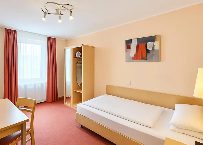 Atomis 3* Düsseldorf